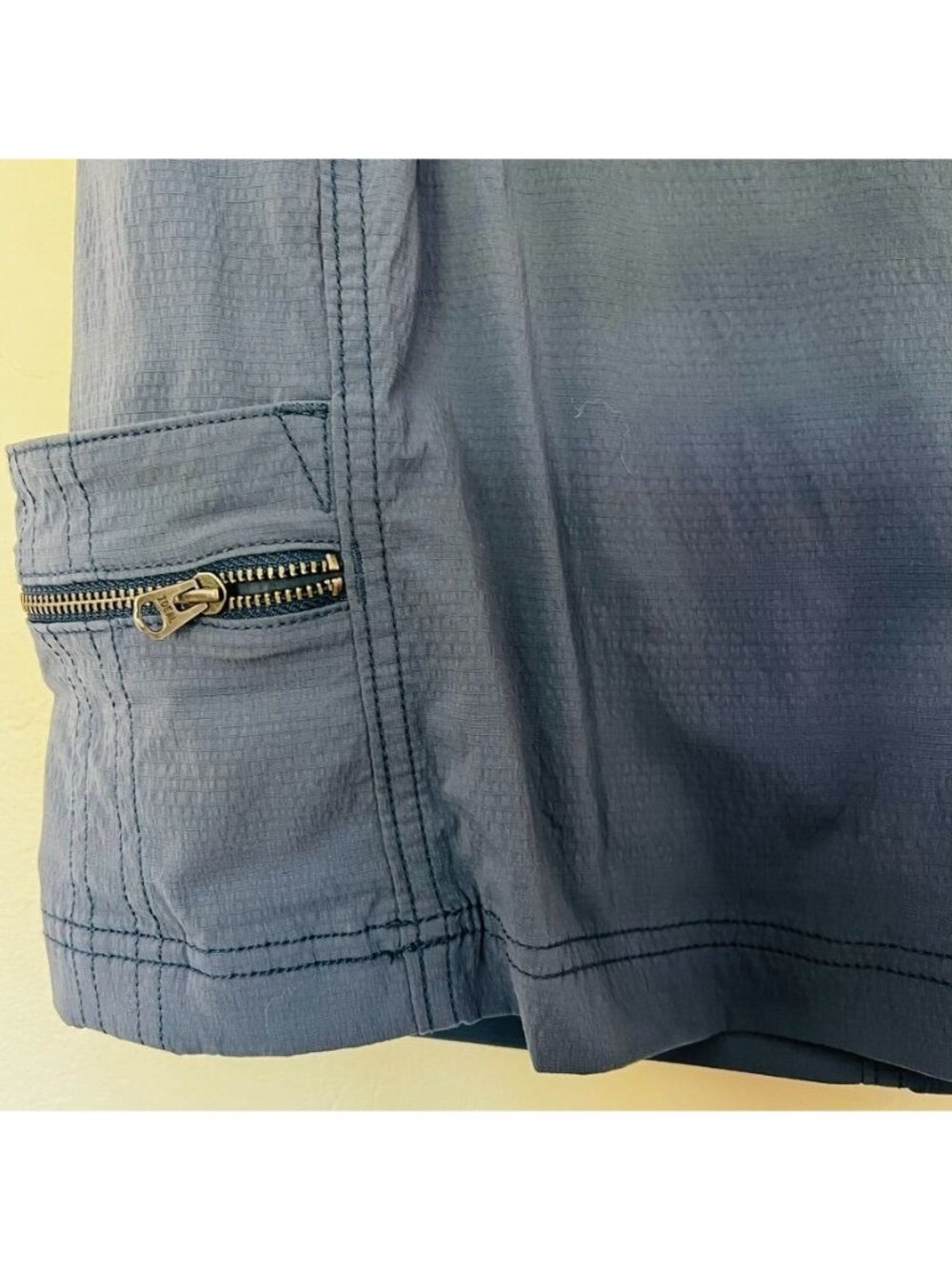Vtg Athleta Trekkie Skort Black Sz 10 Cargo Zip Pockets Gorpcore Athleisure - Picture 3 of 10